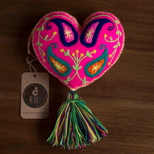 CORAZÓN PEQUEÑO by Ayllu Ruwasunchis - HAF Perú