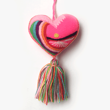 CORAZÓN PEQUEÑO by Ayllu Ruwasunchis - HAF Perú