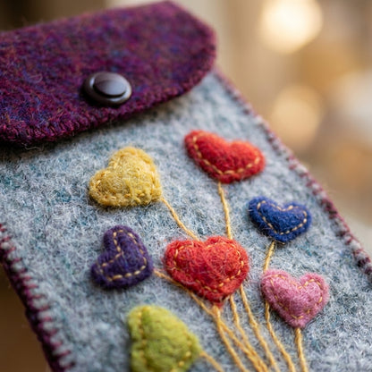Bolsito Portacelulares de Alpaca Reciclada by Amigalitos - HAF Perú