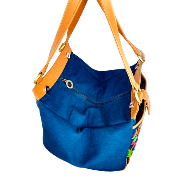 CARTERA JEAN BORDADO A MANO, DE CUERO by Runakay - HAF Perú