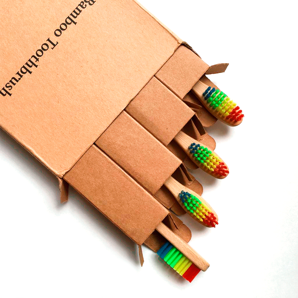 (PACK X 4) CEPILLO DE BAMBÚ by ChangeMakers - HAF Perú