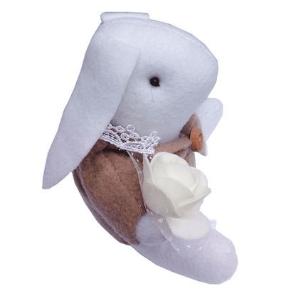 CONEJO ENAMORADO by CMMB - HAF Perú