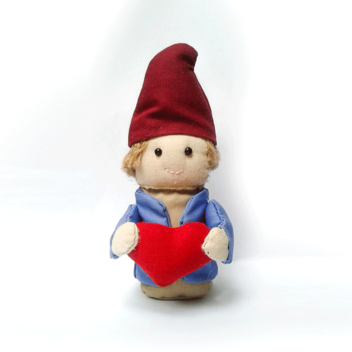 UN GNOMO MUY ENAMORADO by CMMB - HAF Perú