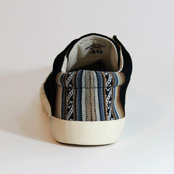 NEGRO ZAPATILLAS GAMUZA by Inti Surfing - HAF Perú