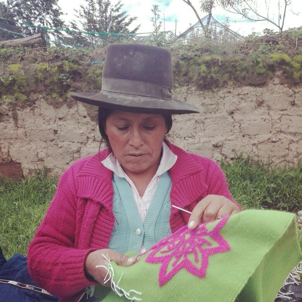 CLUTCH PUKA by Bella Aborigen - HAF Perú