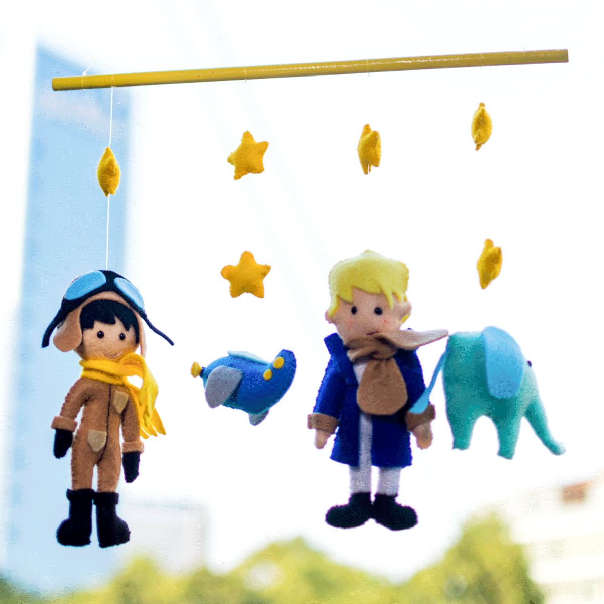 MÓVIL DE PRINCIPITO Y AVIADOR by CMMB - HAF Perú