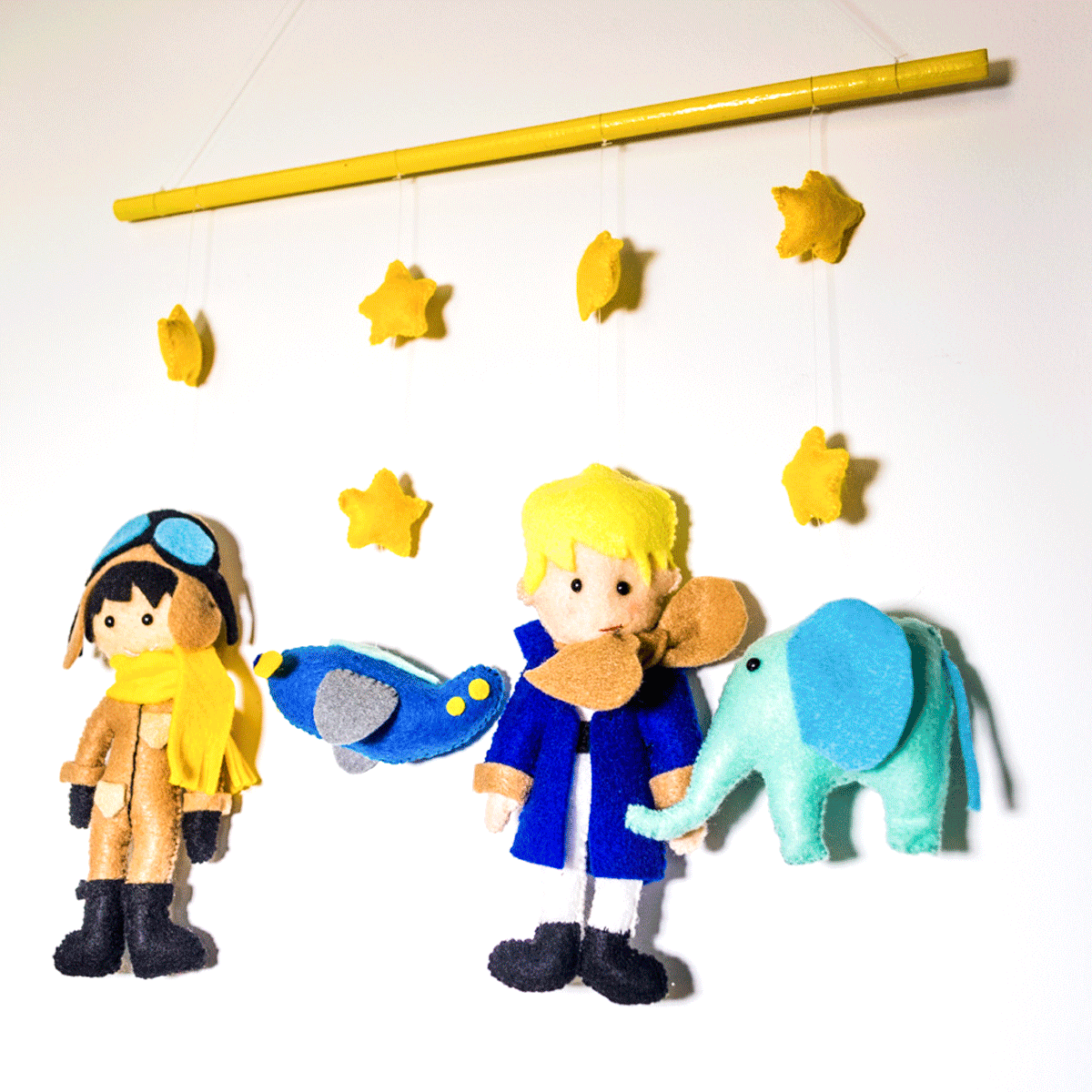 MÓVIL DE PRINCIPITO Y AVIADOR by CMMB - HAF Perú