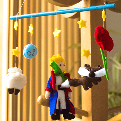 MÓVIL DE PRINCIPITO by CMMB - HAF Perú