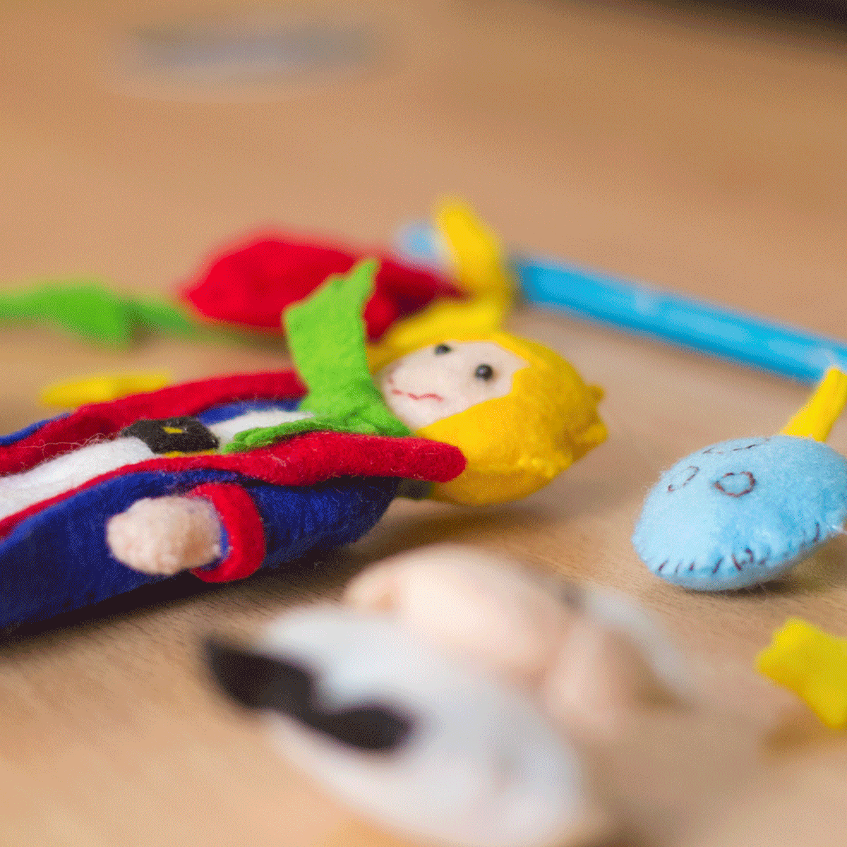 MÓVIL DE PRINCIPITO by CMMB - HAF Perú