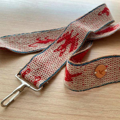 WARKUY- SUJETA CÁMARA ANIMALES by Mosqoy - HAF Perú