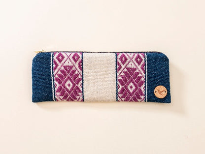 CARTUCHERA ARTESANAL ANDINA AZUL QUELCAY by Mosqoy - HAF Perú