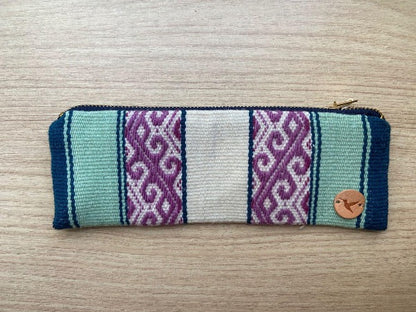 CARTUCHERA ARTESANAL ANDINA ROSA QUELCAY by Mosqoy - HAF Perú