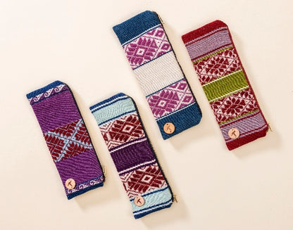 CARTUCHERA ARTESANAL ANDINA QUELCAY by Mosqoy - HAF Perú