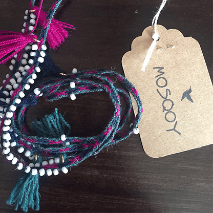 SUJETA LENTES TUSAY CORDÓN ARTESANAL HECHO A MANO by Mosqoy | HAF Perú